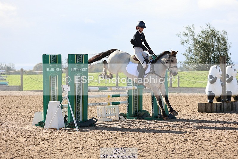 251025-132741-01559 - Cls 29+30 Club and Schools 1m