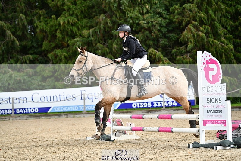 251004A-125736-01060 - Classes 6 & 7 60cm