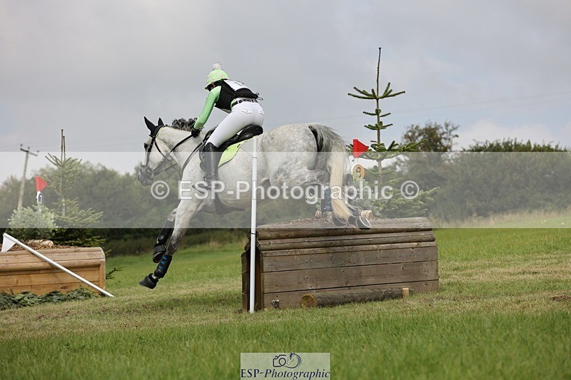 240831A-122421-02284 - 014-Caitlyn.Faull-PENNINEVIEW.SUMMER