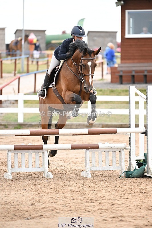 250727-091724-08758 - Cls 31 British Novice and 90cm