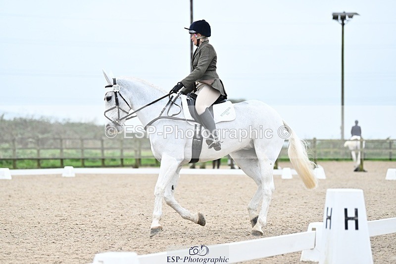 241103-152100-03097 - Novice 1 - 14.44 to 16.08