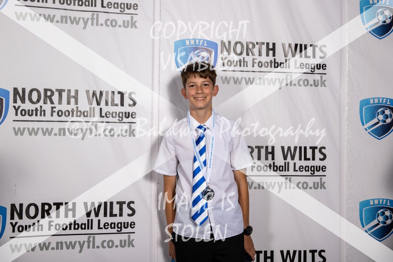 1DX30538 - Div 2 Wroughton Youth Hurricanes