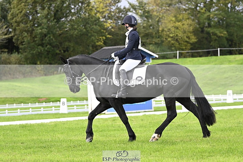 251023A-113610-03909 - F-413-Lucy.Jowett