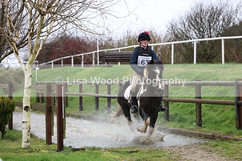 3E7A7118 - Class 2: 80cm Part 2