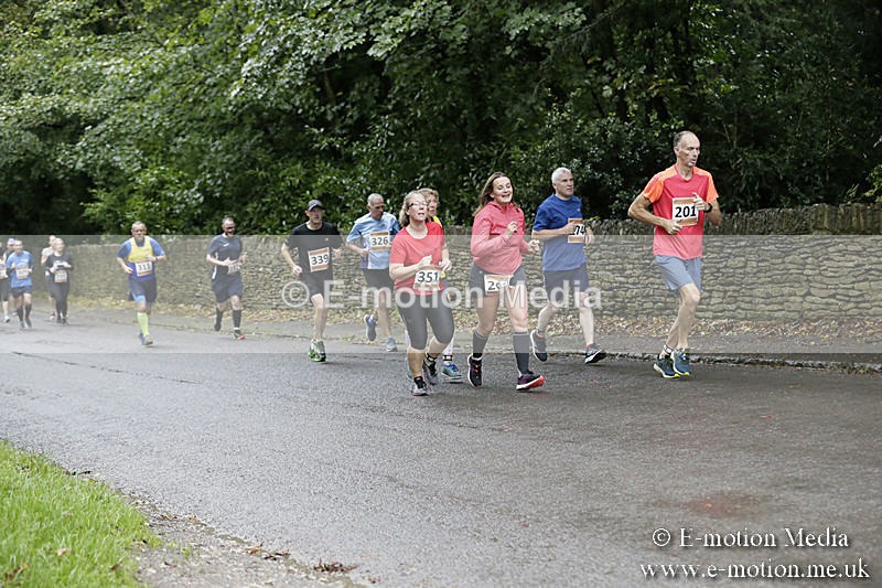 CAD131019-0338 - Cadence Events Grittleton 10km 13/10/19