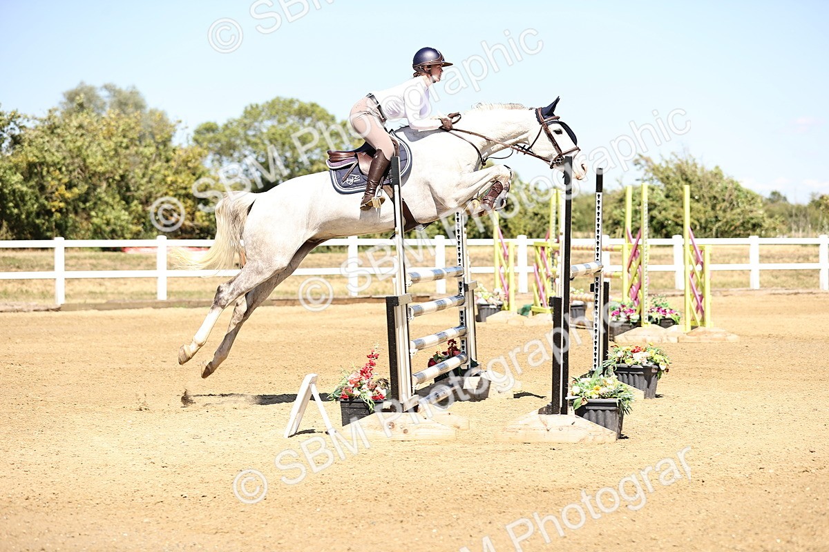 SBM_015052 - Class 16 - Senior foxhunter - 1.20m Open