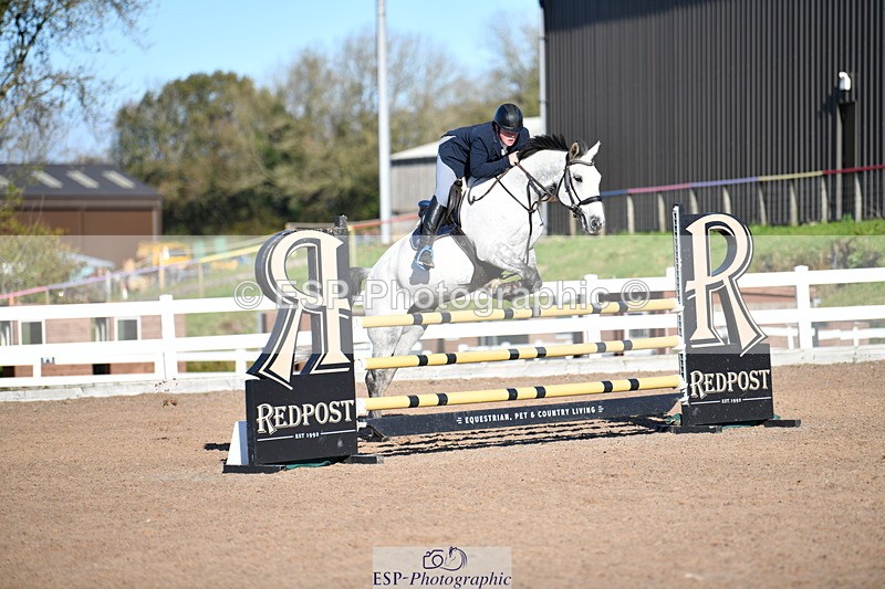 231110A-132320-00547 - Cls 5 Newcomers & 1.10m Open