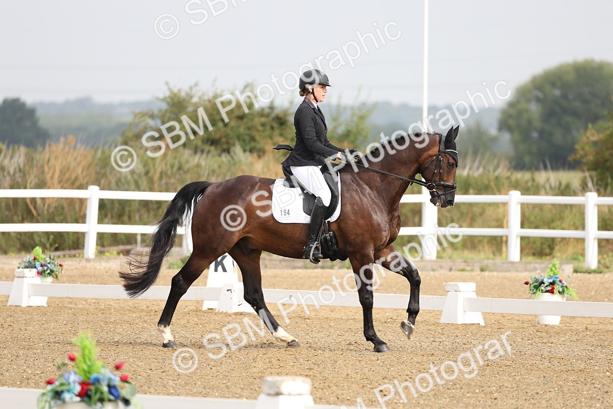 SBM_005412 - Class 6 - Novice 6 - 9.30-10.12