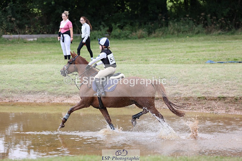 240825X-114459-32320 - 70cm XC 11.00 to 12.00