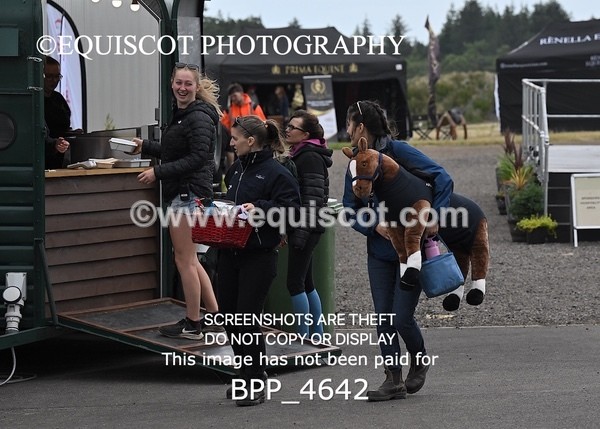 BPP_4642 - CANDIDS