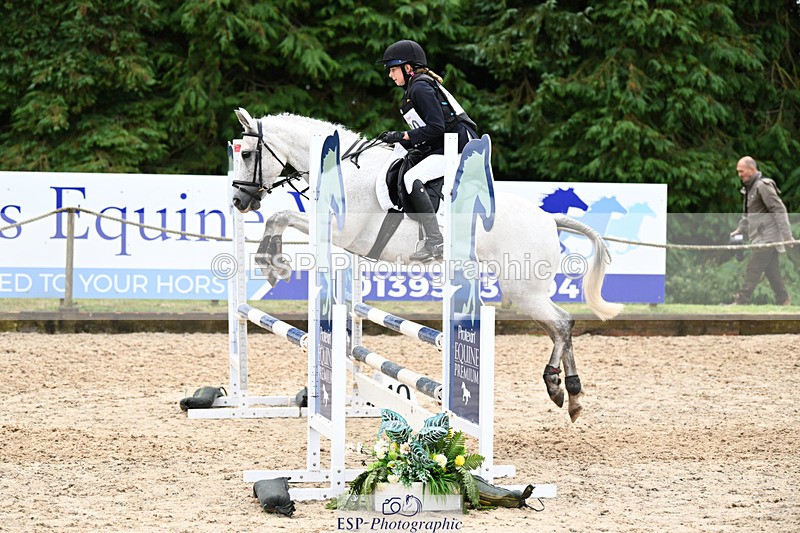 240824X-123915-25558 - 70cm Jump Off