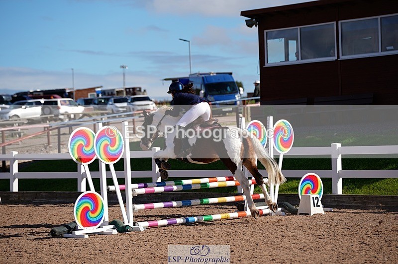 250921-113314-02725 - Cls 21+22 Club and Schools 70cm