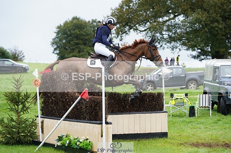 231021-113824-15565 - 682-DOOLIN.DE.REVE-Jasmine.Holmes-SC+XC