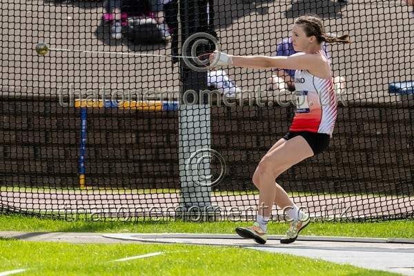 SIAB23-912872 - Field Female Set One