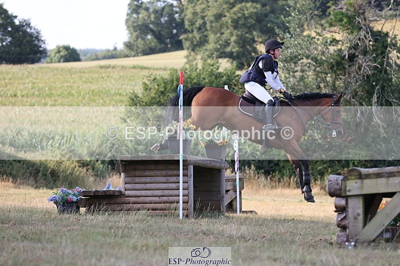 250802A-183235-09322 - H-359-Sophie.Walker-HEARSAY.CHITCHAT