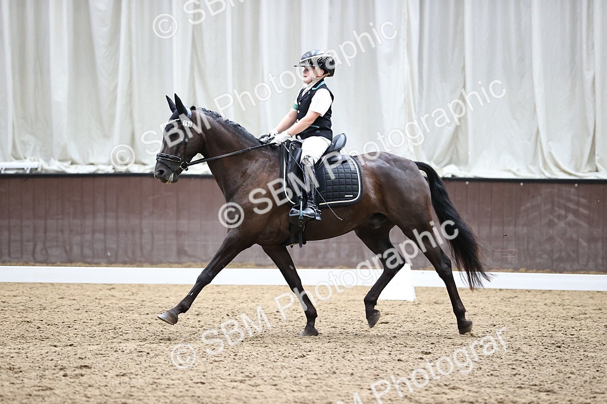 SBM_001468 - Novice 4 - 11.15-13.22