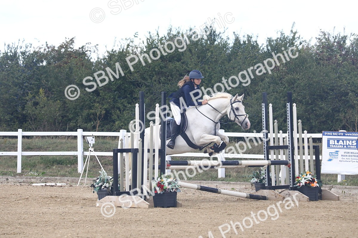 SBM_007602 - Class 10 - 80cm Champs