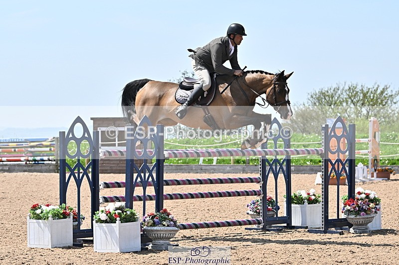 240509A-131704-02017 - Cls 10 National 1.30m Open