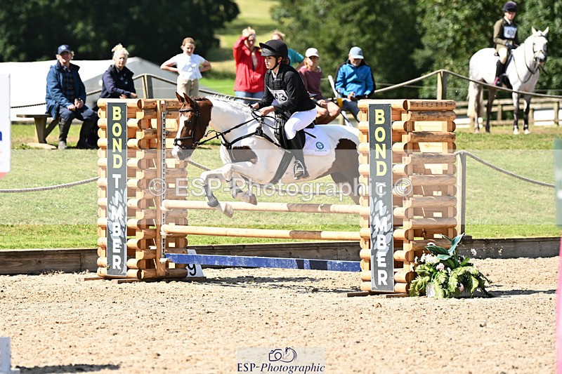 240824X-141833-29312 - 80cm Round 2 13.30 to 14.30