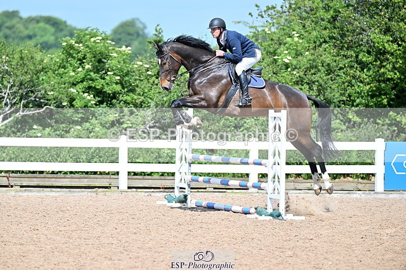 240605A-103538-00078 - Cls 1 British Novice and 90cm Open