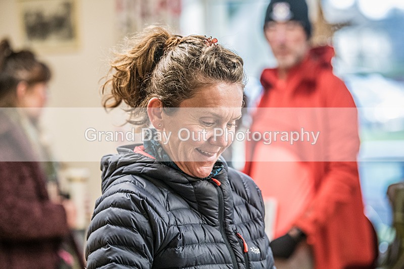 Litton-21 - Litton Christmas Cracker Fell Race (Limestone Series) Sunday 14th December 2025