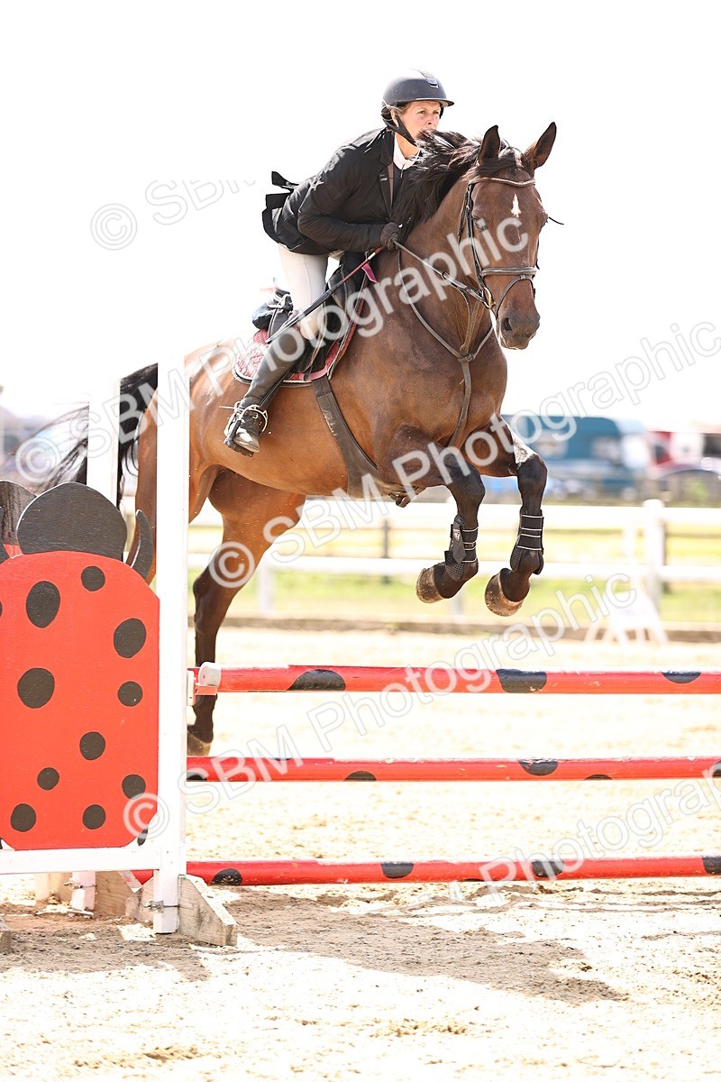 SBM_004405 - Class 3 -  Senior British Novice - 90m Open