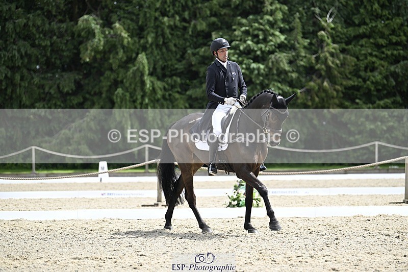 000101-190421-03845 - 426-VISCOUNT_VIKTOR-Tim_Price