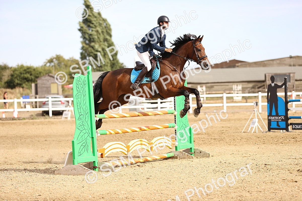 SBM_001603 - Class 6 - Senior Newcomers 1.10m