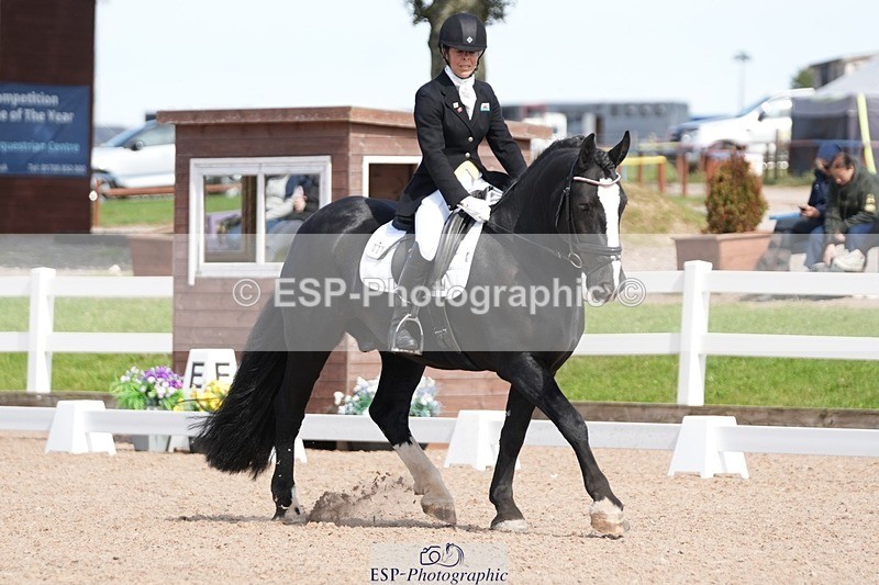 250906-140236-03860 - 021-Francesca.TurnerAlbie