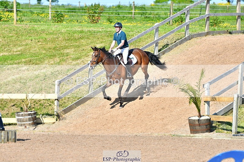 230527A-170659-05490 - Cls 20 Chard 1.10m Speed Derby