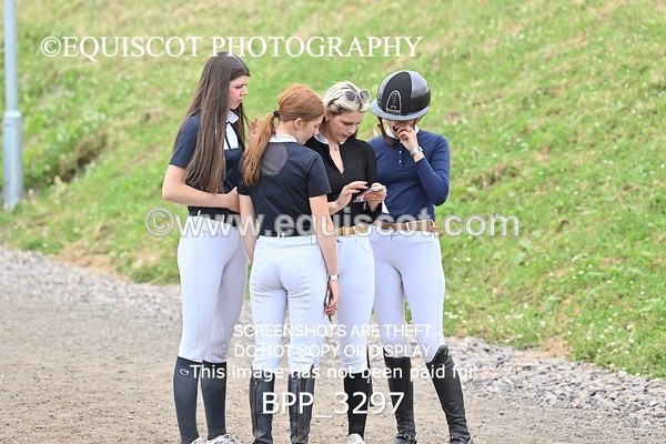 BPP_3297 - FRI CLASS 19 Junior 1.20 Open /Inc 148 Restricted Open **Viewing/Selection class for 148 teams**