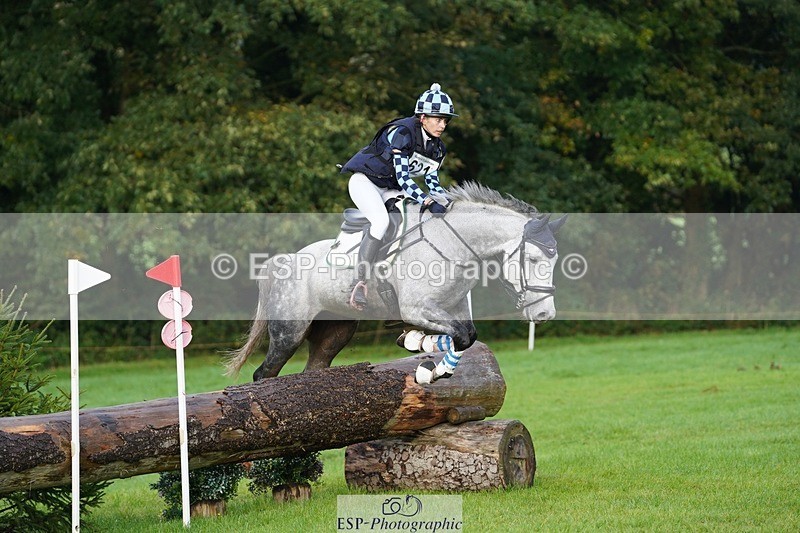 231021-092624-13270 - 621-QUALITY.BLUE-Lucy.Boultbee-brooks-SC+XC