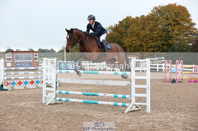 231112A-143142-04855 - Cls 21 Foxhunter & 1.20m Open