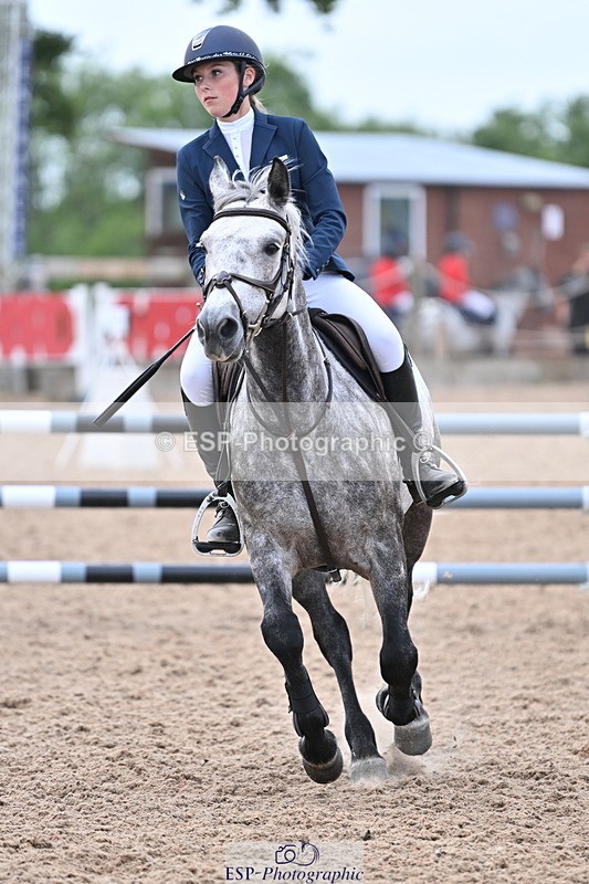 240628A-164759-01549 - Cls 5 Stepping Stones 128cm + 138cm