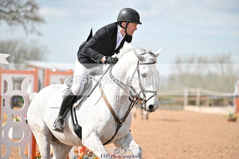 240418A-144327-04502 - Cls 9, 2 Star Big Tour 1.40m