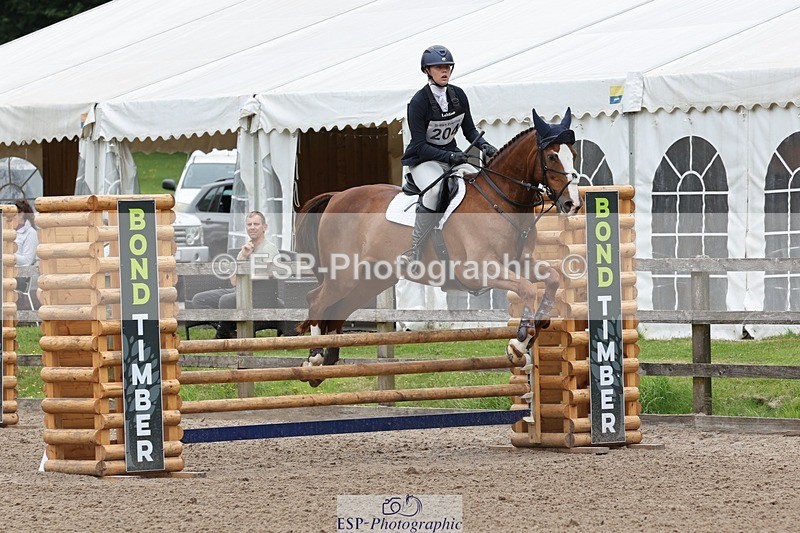 240803-123627-05037 - 204-Ella_Lawton-Smith-LOWHILL_FIER_AMBASSADOR