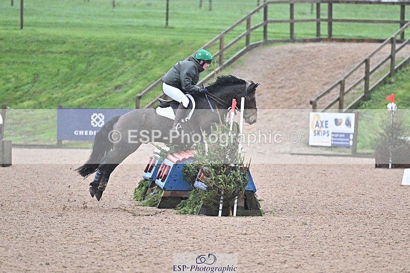 251122-102401-00093 - 70cm