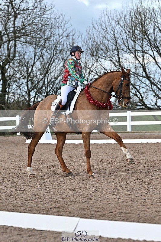 241214-150903-03120 - 137-Tyler.Bradshaw-Gijsbert