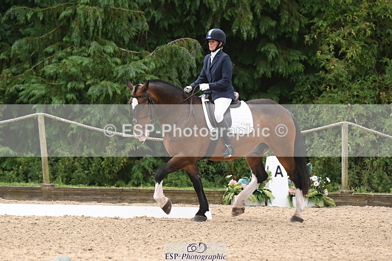 250719A-120250-04563 - 026-Carol.Quantrill-Cormoy.Lad