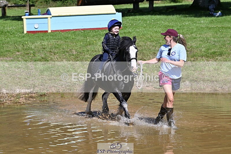 240728B-111620-01377 - Gemma's Group XC