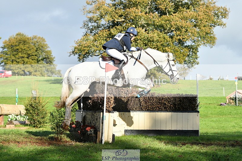 251025A-151305-21763 - G-526-Helen.Hickson