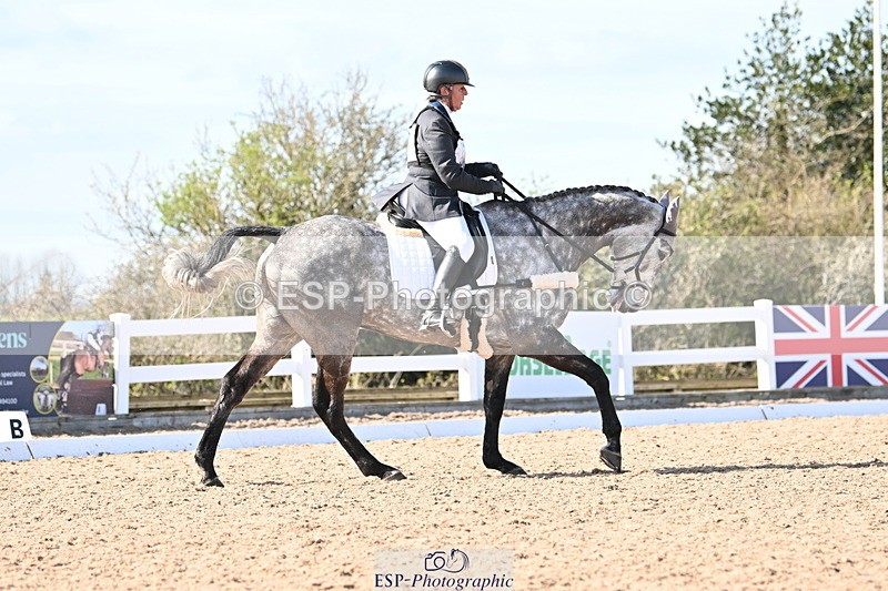 240324A-150220-04137 - Novice 27, 14.30 to 15.25