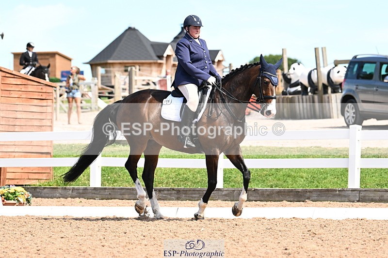 240816A-133623-05112 - 199-Nicola.Seal-Rebel.Heart