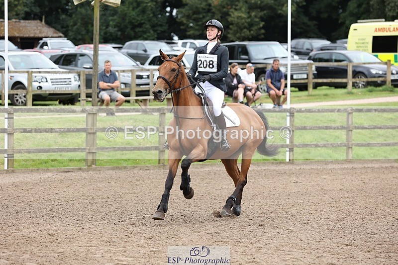 240803-124532-05135 - 208-Sophie_Vicary-ENGELIQUE_O