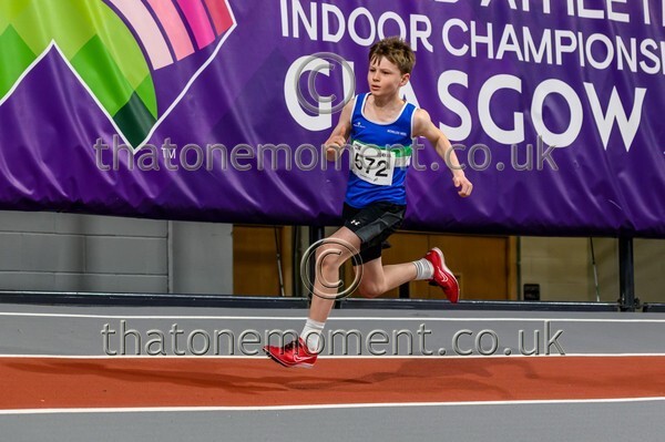 AgeInd25SUN-913571 - Track Male