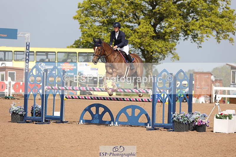 240511A-095736-11550 - Cls 33 Snr 1.20m Open