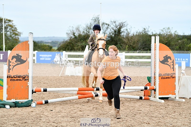 241013B-104826-00467 - Cls 2c 40cm Lead Rein