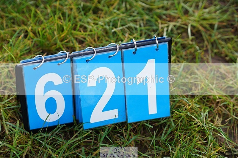 231021-092642-13281 - 621-QUALITY.BLUE-Lucy.Boultbee-brooks-SC+XC