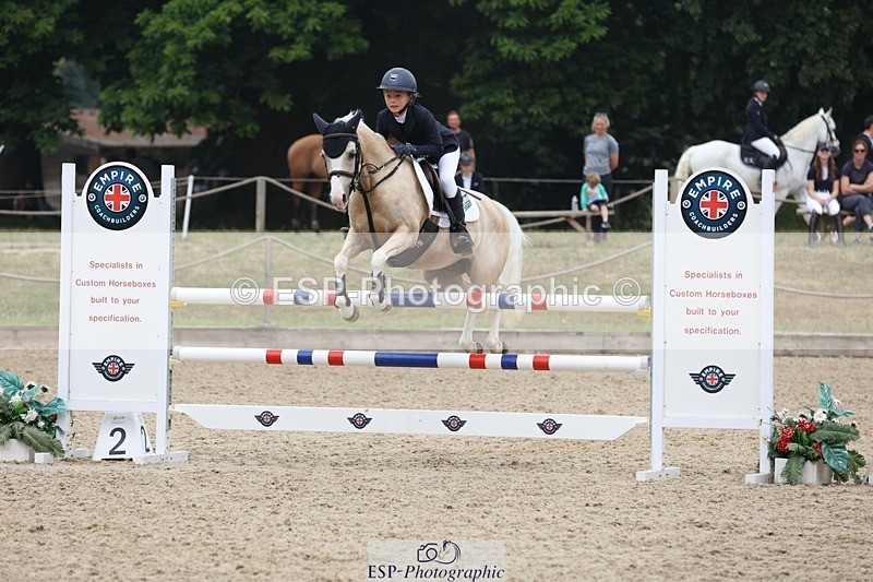 230618-103458-10211 - Cls 19 Pony Intro 1m