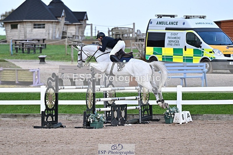 251004-163044-02425 - Cls 11+12 National 1.30m and 1.40m